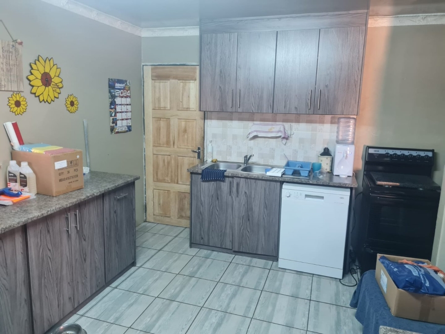 3 Bedroom Property for Sale in Uitsig Free State